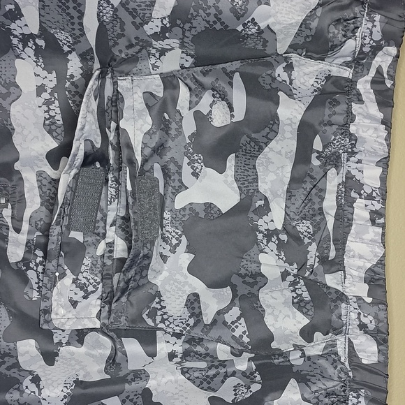 Reebok Quarter Zip Windbreaker - Picture 5 of 8